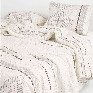 Wake In Cloud Beige Boho Queen Size Comforter